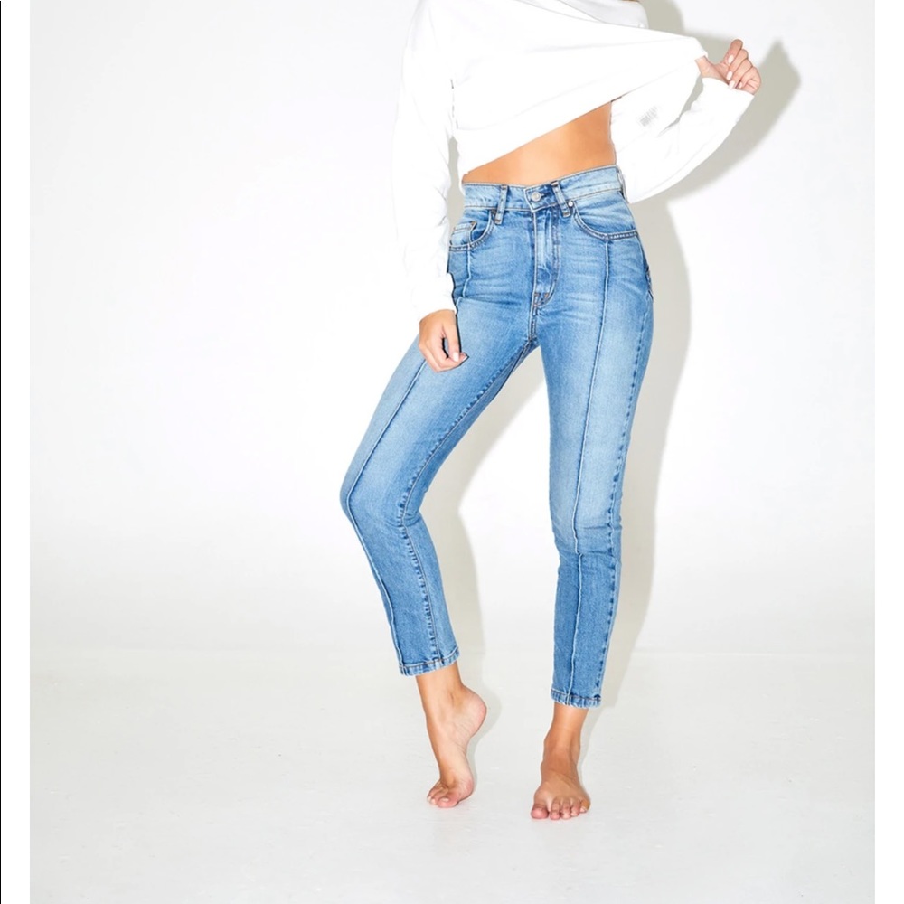 Revive Denim skinny crop jeans